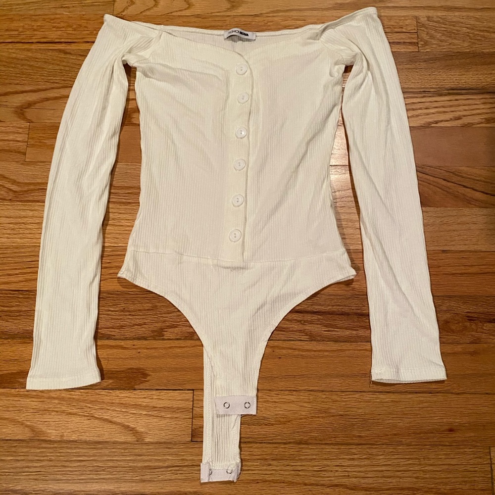 Fashion nova bodysuit